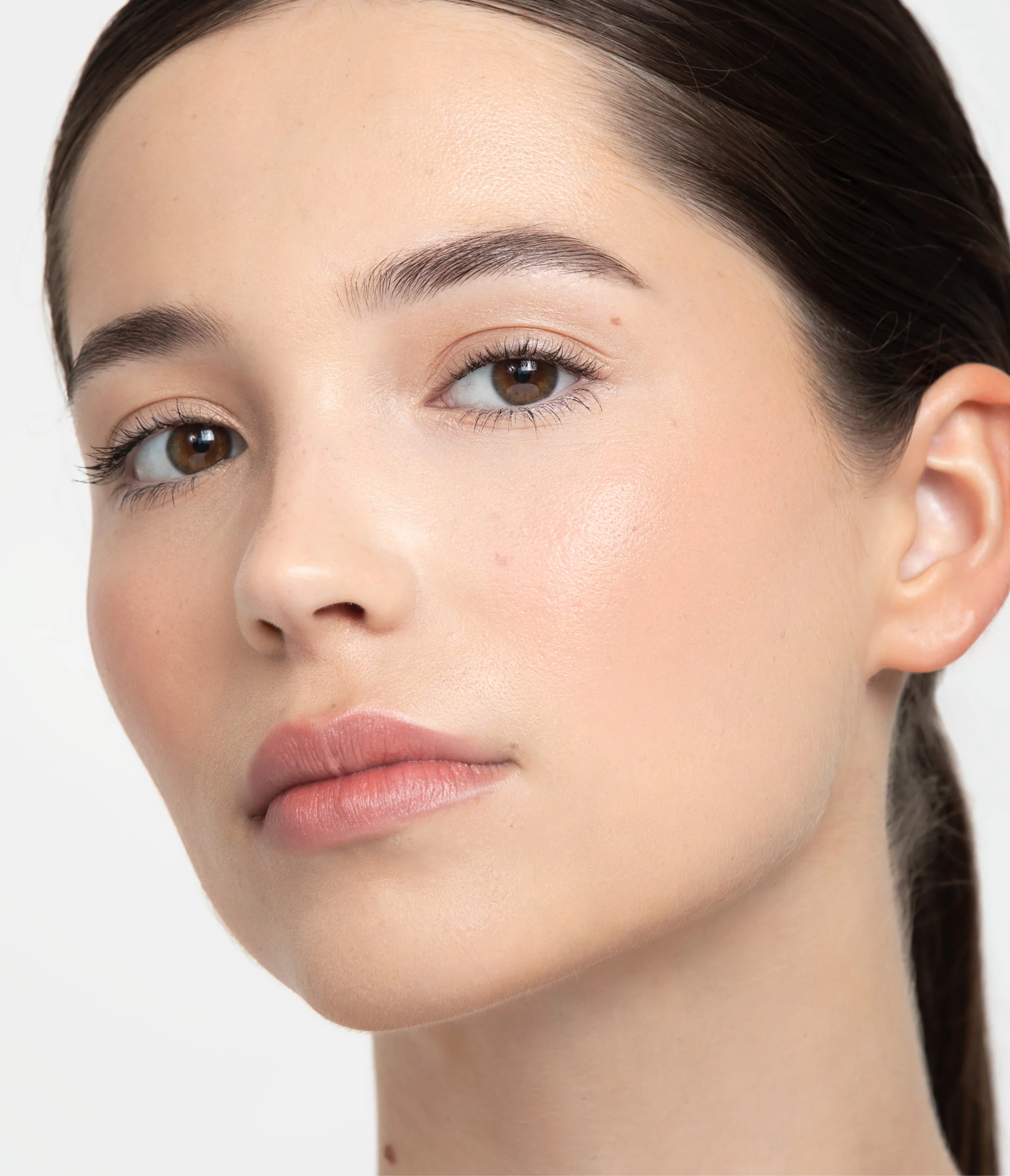 Aleph Concealer/Foundation - Image 4