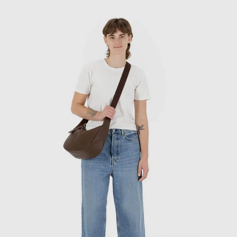 Baggu Medium Recycled Leather Crescent Bag - Image 2