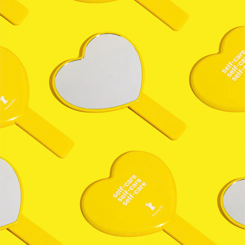 Tweeny Skincare Heart Mirror - Image 2